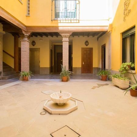 Апартаменты Corrala De San Anton. Alcaiceria Гранада Экстерьер фото